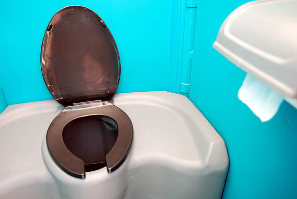 Best Portable toilet rental cost  in Eagle River, WI